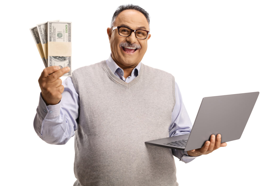 We Uncovered the Ultimate Online Money-Making Goldmine for Retirees in 2023!