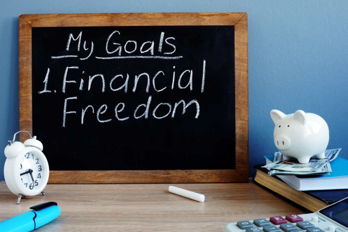 How to Achieve Financial Freedom Before 30